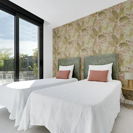 With Heated Pool And Jacuzzi Near Alicante Polop