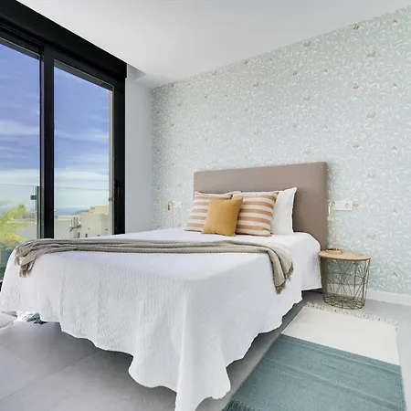 With Heated Pool And Jacuzzi Near Alicante Polop